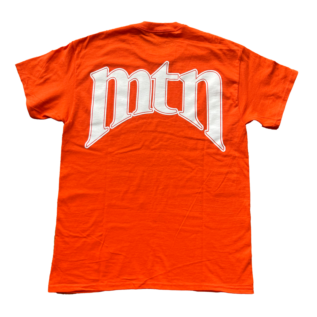 ORANGE YARD TEE